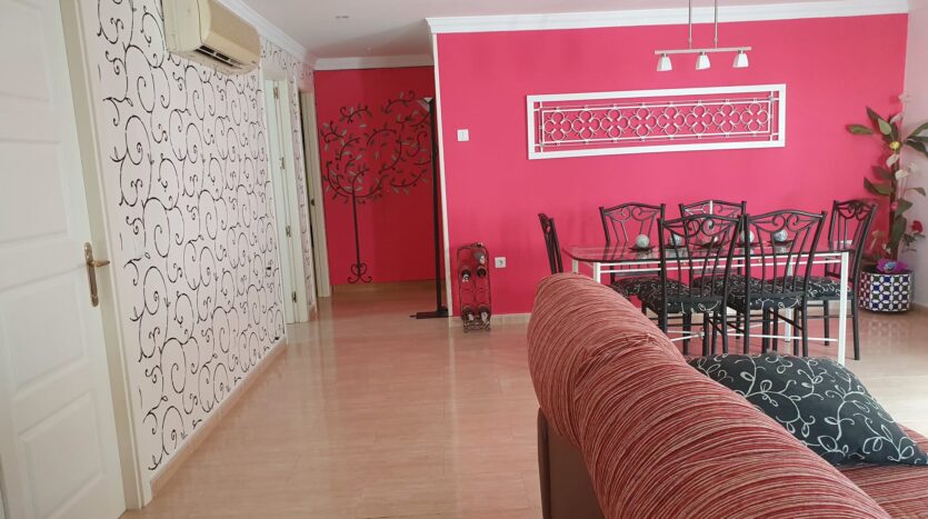 interior comedor